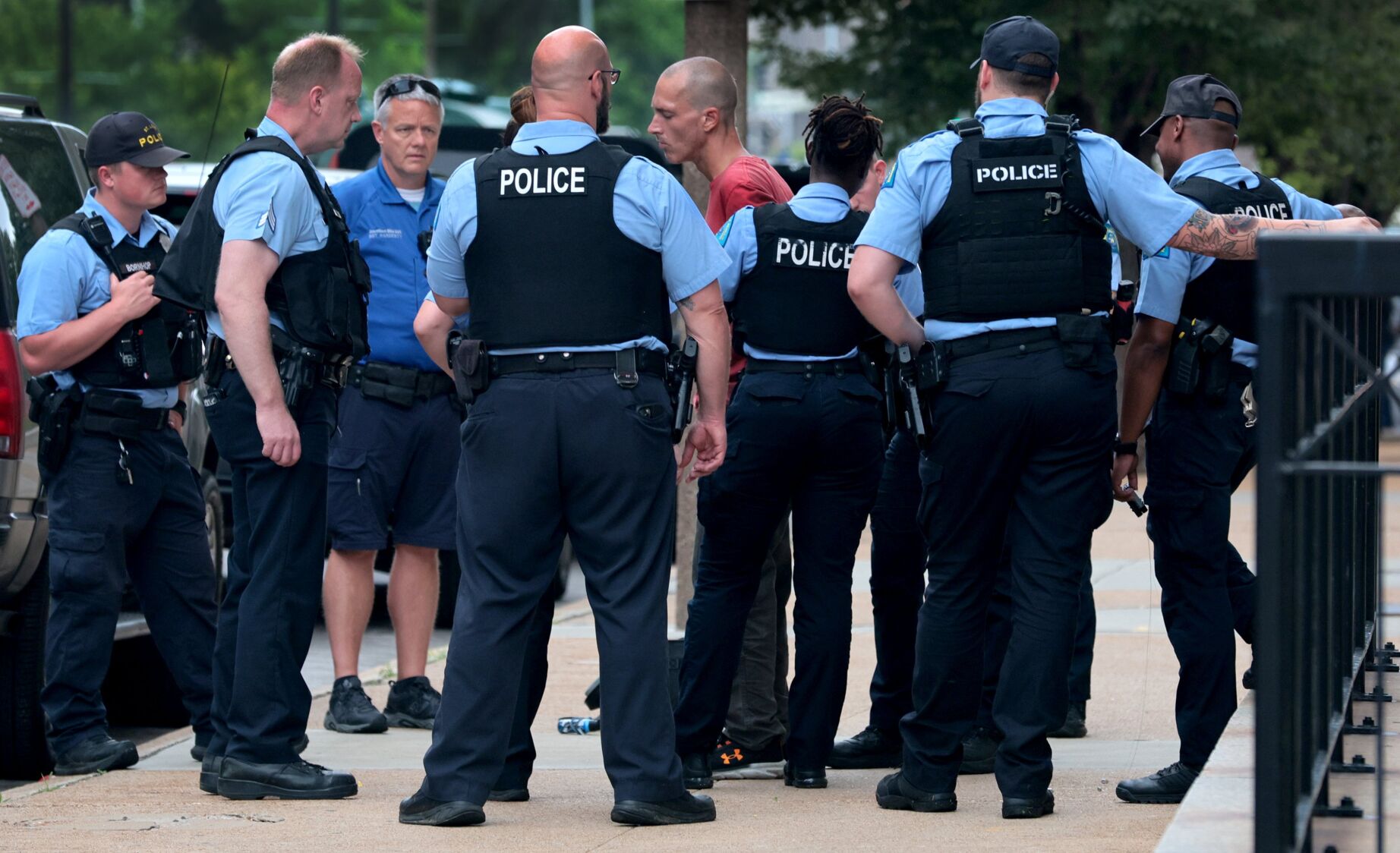 Man arrested in altercation near Civil Courts building